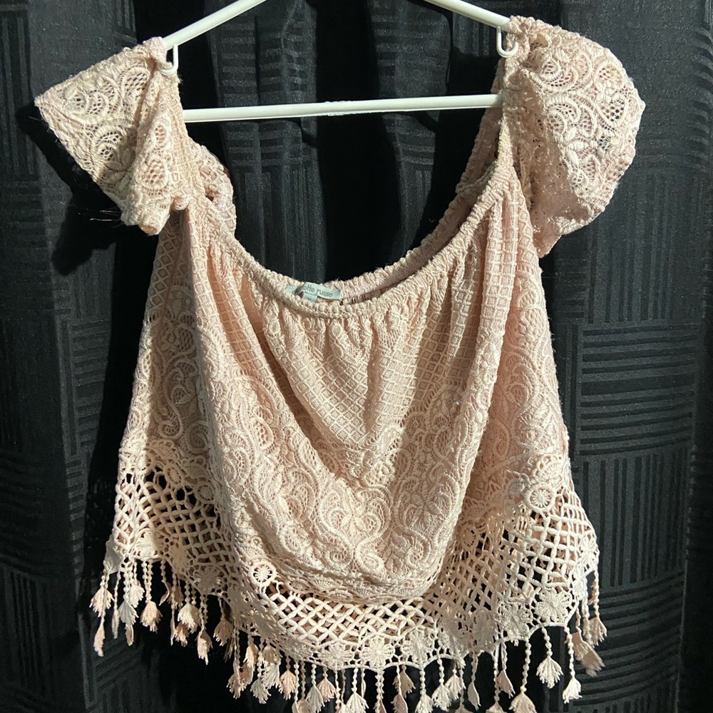 Off the shoulder half shirt